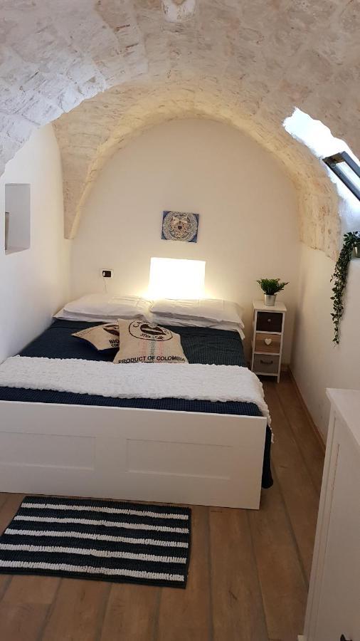 Апартаменты Cozy House In Ostuni With Panoramic Terraces Экстерьер фото