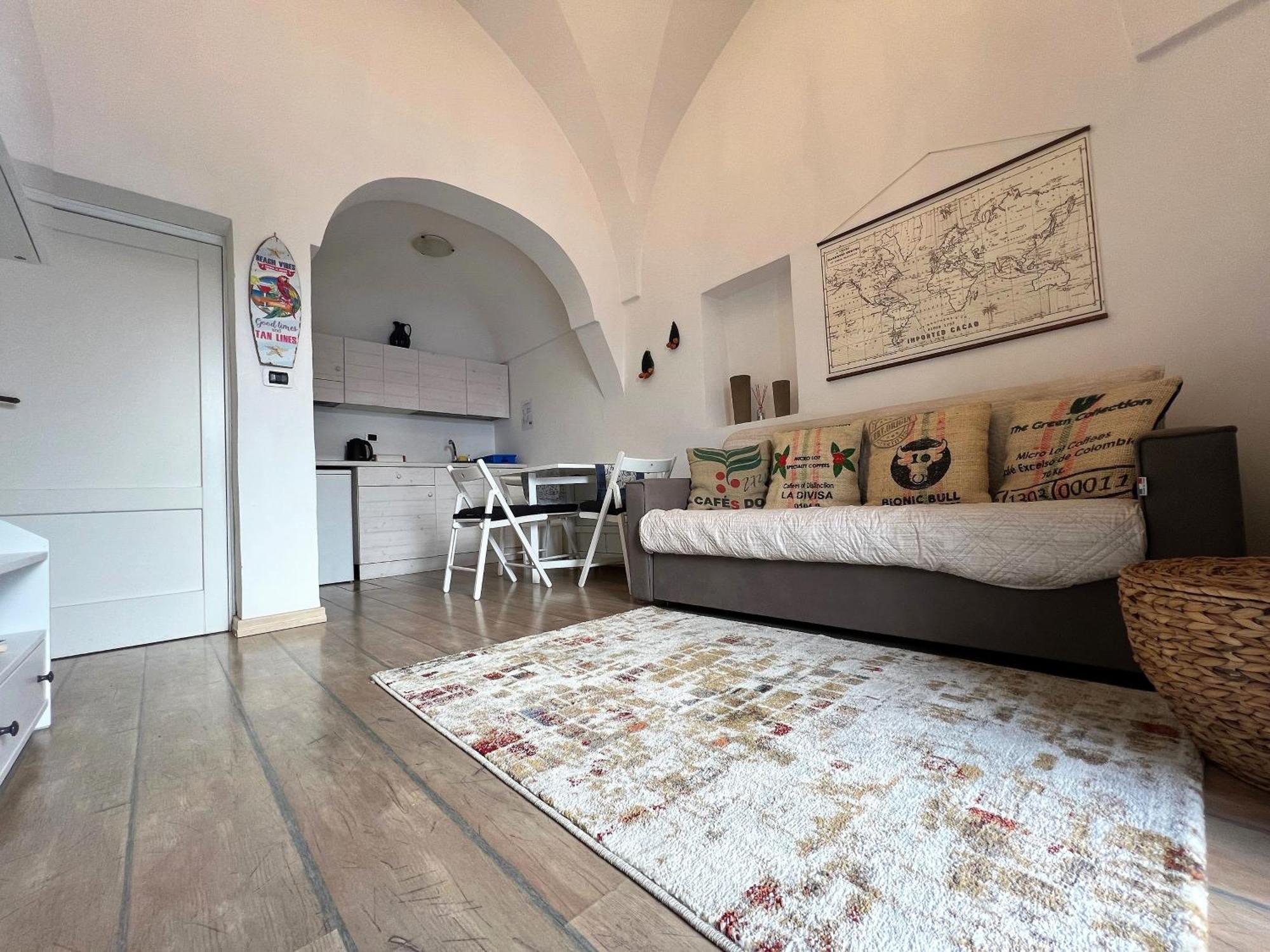Апартаменты Cozy House In Ostuni With Panoramic Terraces Экстерьер фото